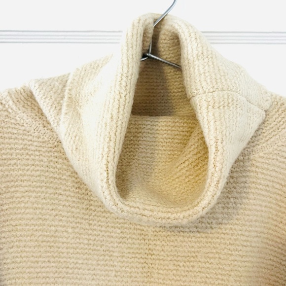 J.O.A Warm Cozy Knit Turtle Neck Knit Sweater Size Small - Picture 5 of 11